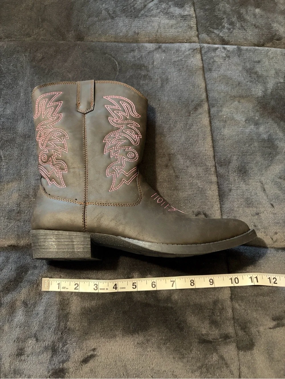 Deer Stags Dark Brown Boot with Pink Embroidery - Big Kids 7M
